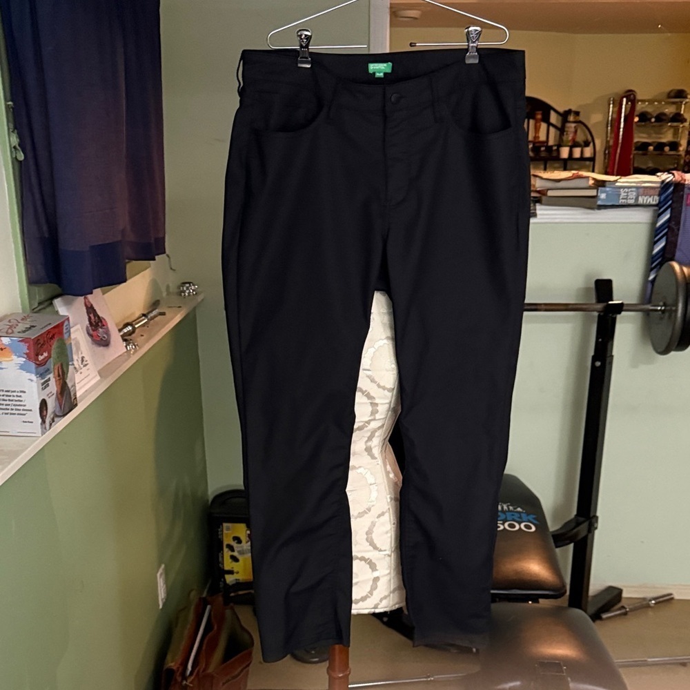United Colors of Benetton, Men's Black Pants, 36 x 30